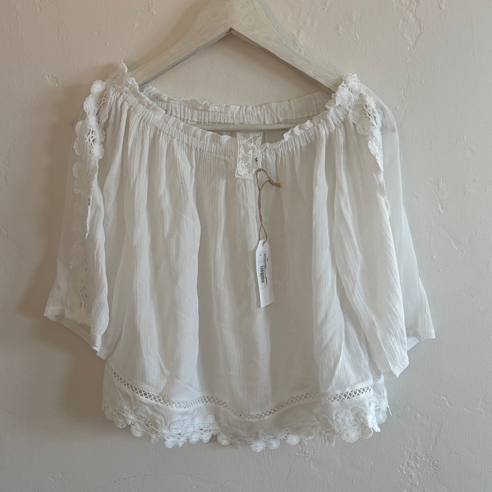 Sadie & Sage White Lace Blouse